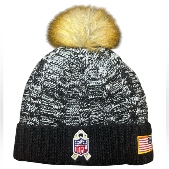 New Las Vegas Raiders New Era Womens Solute To Service Pom Kit Hat Beanie - Picture 3 of 3